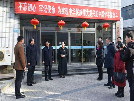 【今日頭條】市衛(wèi)計委汪孝男主任、韓恩元書記帶隊慰問我院一線醫(yī)護人員，并實地檢查安全生產(chǎn)